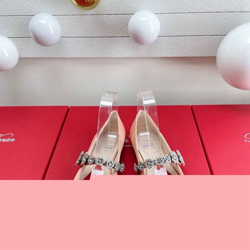 roger u1u1er flat shoes